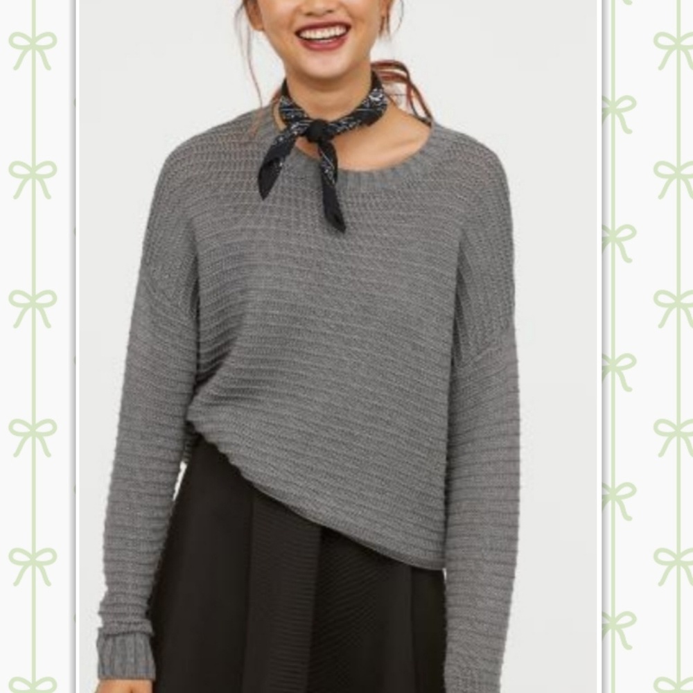❤ NWT H&M Slouchy Rib-Knit Sweater in 2 Colors! ❤